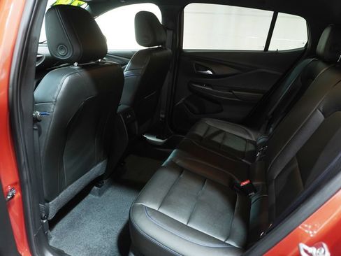 Used 2024 Buick Envista Sport Touring w/ Convenience I Package FWD image 12