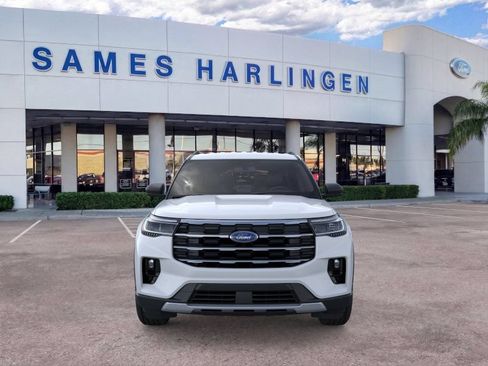 New 2026 Ford Explorer Active w/ Active Comfort Package RWD image 6