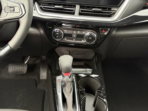 New 2026 Chevrolet Trax RS w/ Sunroof Package image 17