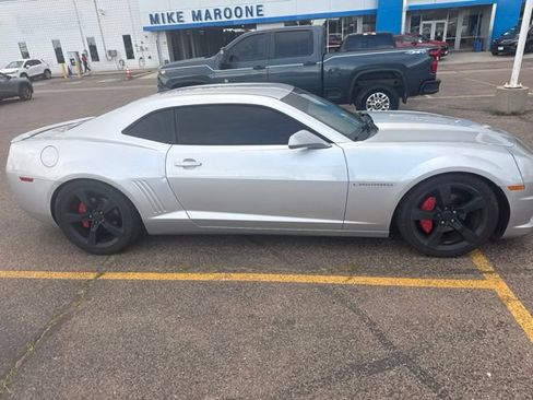 Used 2013 Chevrolet Camaro LS RWD image 4