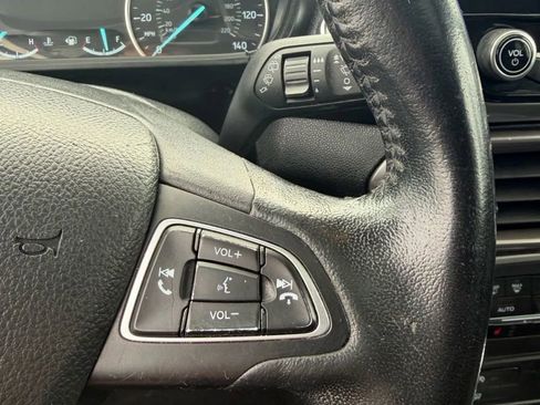 Used 2020 Ford EcoSport SE w/ SE Convenience Package image 27