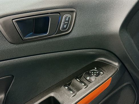 Used 2018 Ford EcoSport SES image 15