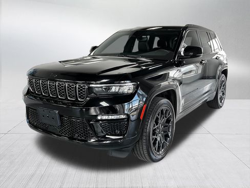 Used 2025 Jeep Grand Cherokee Summit w/ Obsidian Package AWD/4WD image 1