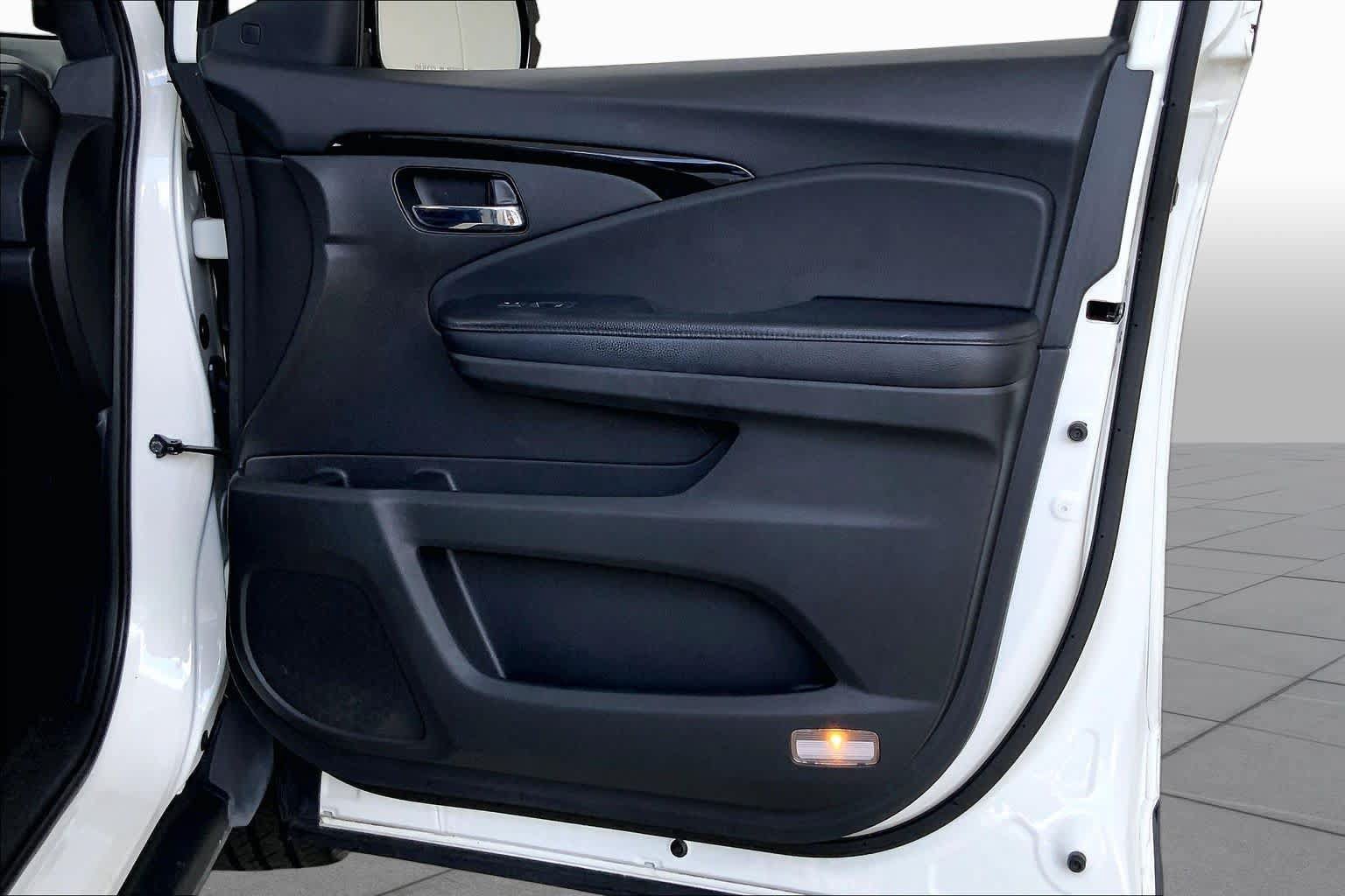 Used 2019 Honda Passport Elite image 22