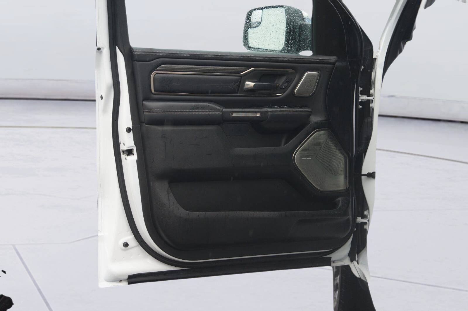 Used 2021 RAM 1500 Limited w/ Night Edition AWD/4WD image 32