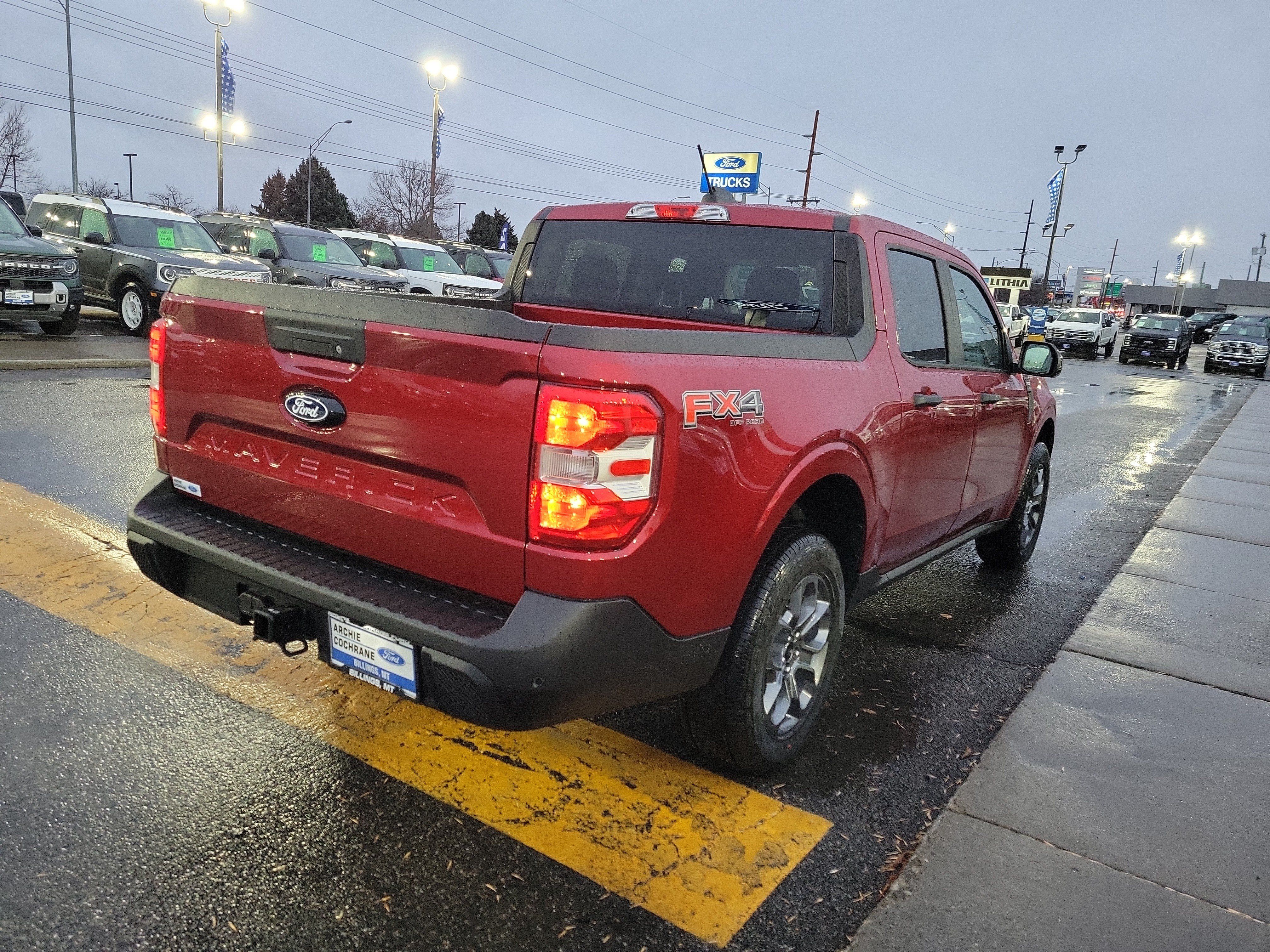 Used 2025 Ford Maverick XLT w/ XLT Luxury Package AWD/4WD image 5