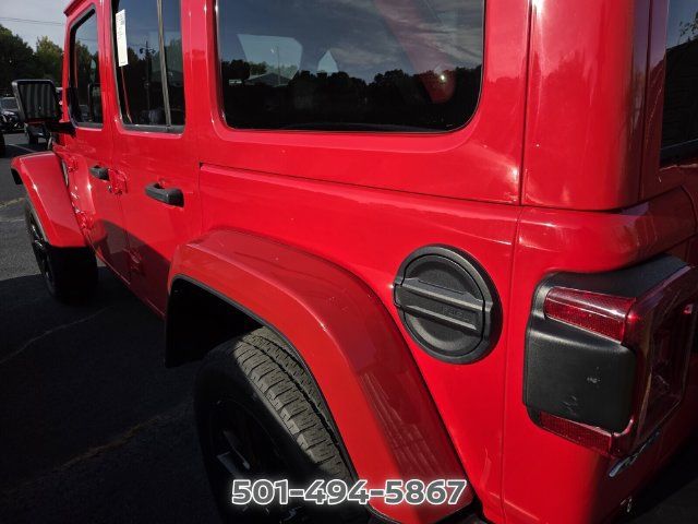 Used 2024 Jeep Wrangler Unlimited Sahara AWD/4WD image 7
