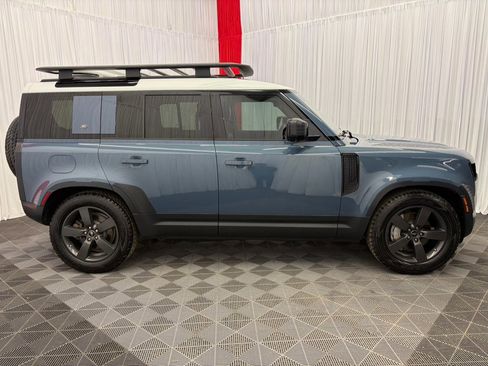 Used 2020 Land Rover Defender 110 HSE AWD/4WD image 9