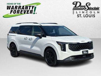 Used 2025 Kia Carnival SX w/ SX Dark Edition Package
