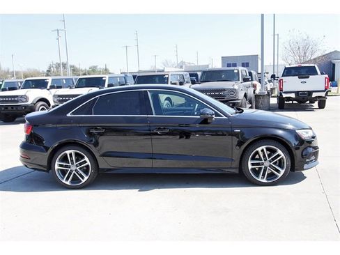 Used 2019 Audi A3 2.0T Premium Plus w/ Premium Plus Package image 4