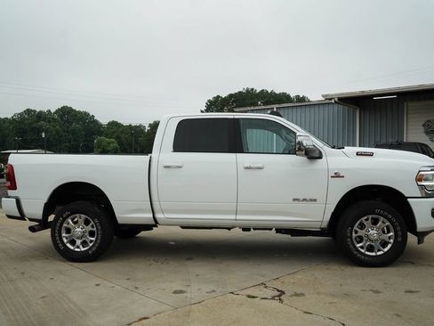 Used 2024 RAM 2500 Laramie w/ Safety Group AWD/4WD image 3
