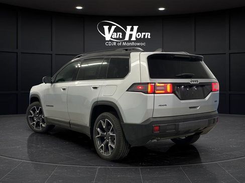 New 2026 Jeep Cherokee Overland w/ Trailer Tow Group AWD/4WD image 5
