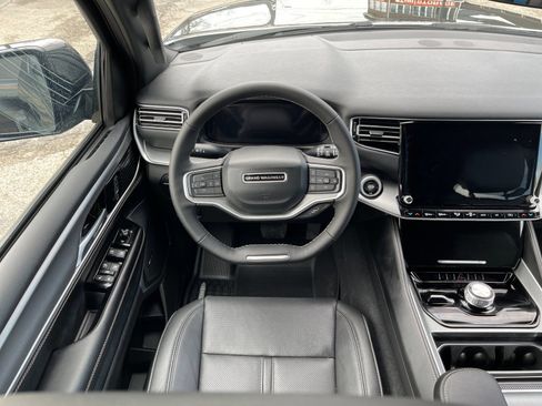 New 2026 Jeep Grand Wagoneer Limited image 16