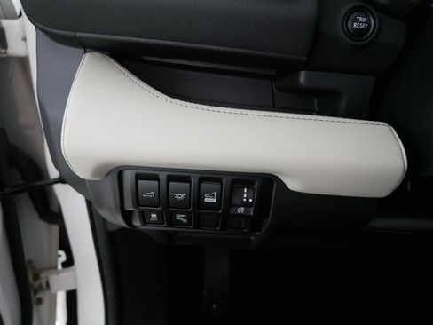 Used 2022 Subaru Ascent Limited w/ Technology Package AWD/4WD image 26