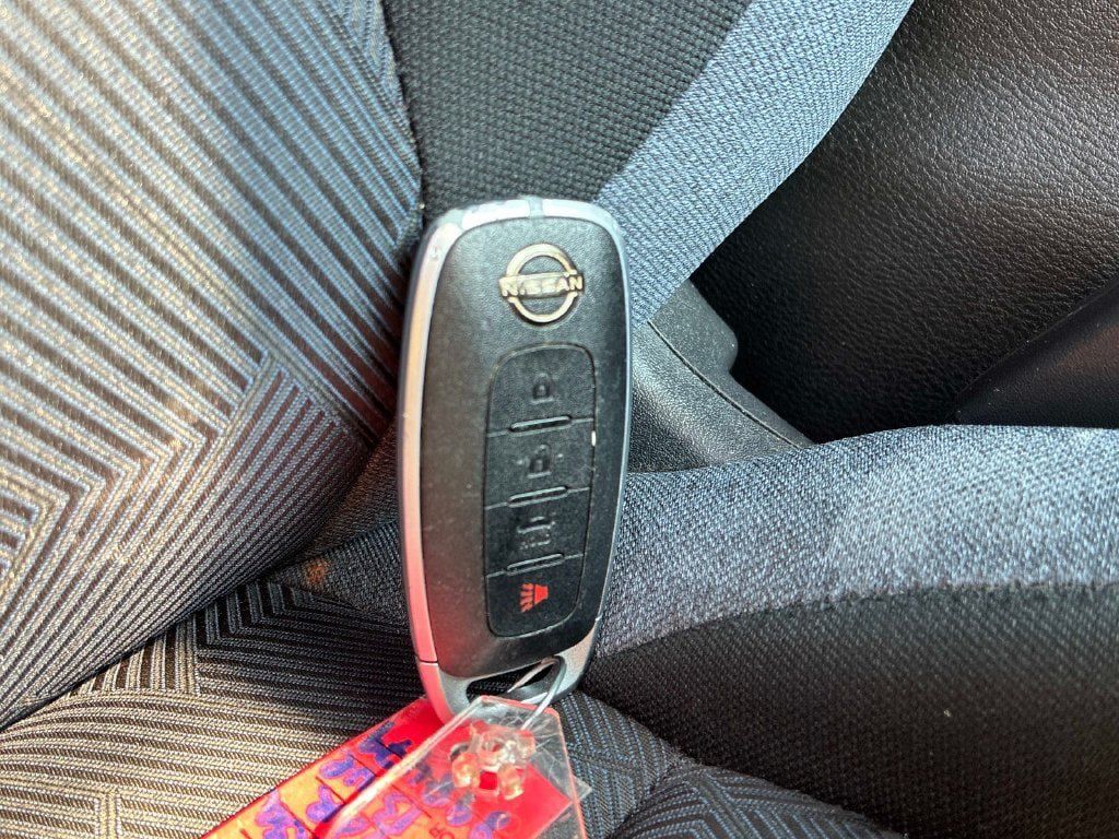 Certified 2024 Nissan Versa SV FWD image 9