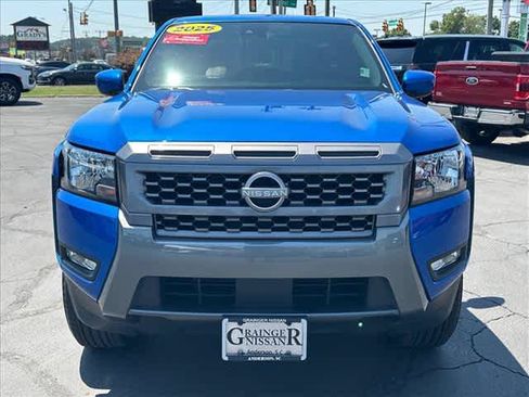 Certified 2025 Nissan Frontier SV w/ SV Convenience Package RWD image 8