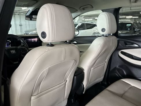 Used 2024 Buick Encore GX Sport Touring FWD image 22