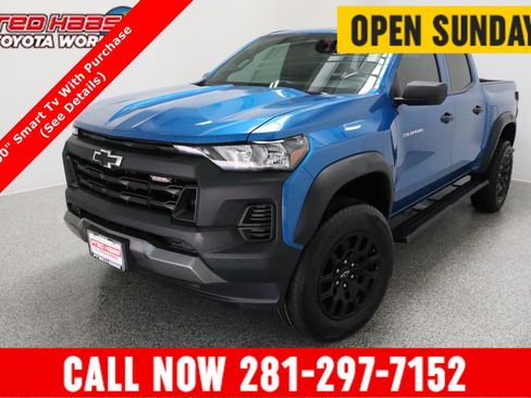 Used 2024 Chevrolet Colorado Trail Boss w/ Advanced Trailering Package image 1
