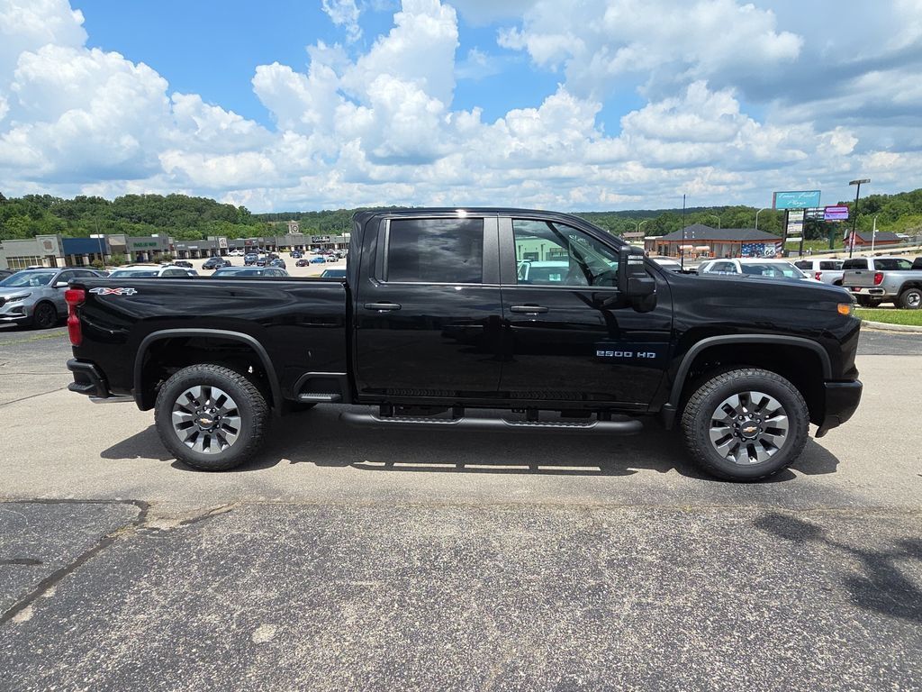 New 2026 Chevrolet Silverado 2500 Custom w/ Custom Value Package AWD/4WD image 10