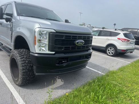 Used 2024 Ford F350 XL w/ 360-Degree Camera Package AWD/4WD image 13
