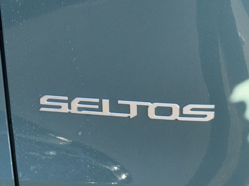 New 2026 Kia Seltos EX w/ EX Sunroof Package image 9