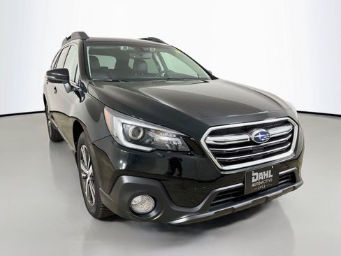 Used 2018 Subaru Outback 2.5i Limited AWD/4WD image 1