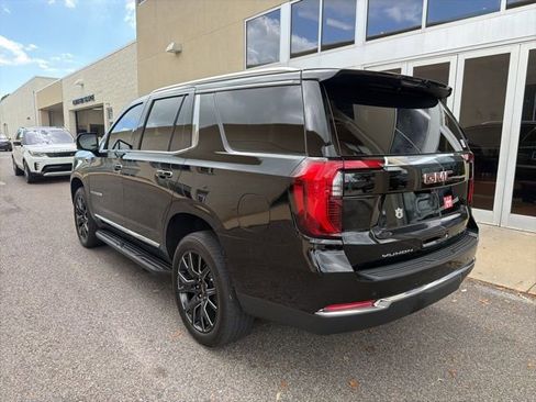 Used 2025 GMC Yukon Elevation w/ Elevation Premium Package image 6