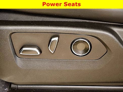 Used 2022 Cadillac Escalade ESV Sport AWD/4WD image 32