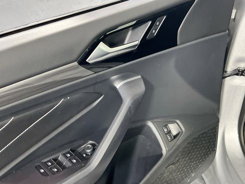 Used 2022 Volkswagen Jetta SEL image 18