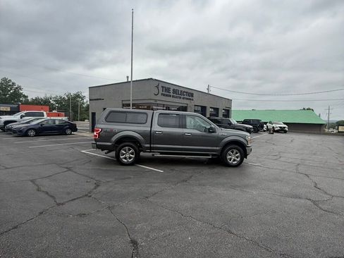 Used 2019 Ford F150 XLT w/ Equipment Group 302A Luxury AWD/4WD image 17
