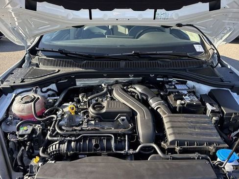 New 2026 Volkswagen Jetta SE FWD image 23