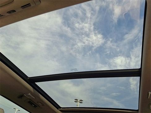 Certified 2023 Cadillac Escalade Sport Platinum w/ LPO, ONYX Package image 14