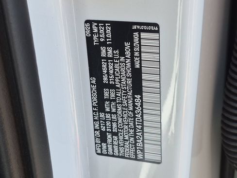 Certified 2026 Porsche Cayenne Coupe AWD/4WD image 29