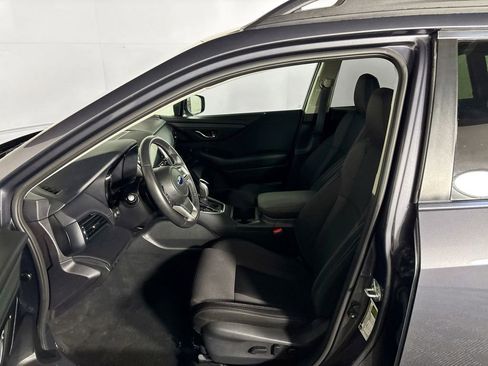 Used 2024 Subaru Outback Premium AWD/4WD image 11
