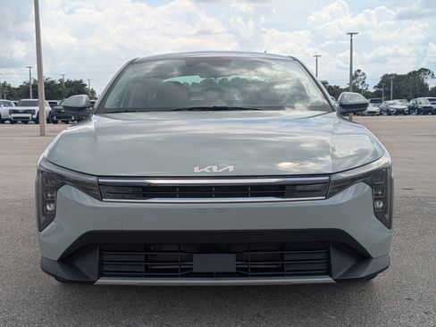 New 2026 Kia K4 EX FWD image 3