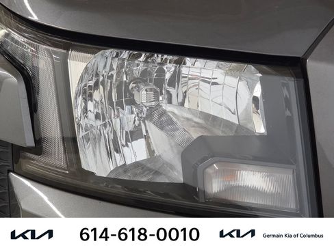 Used 2023 Nissan Frontier SV RWD image 14