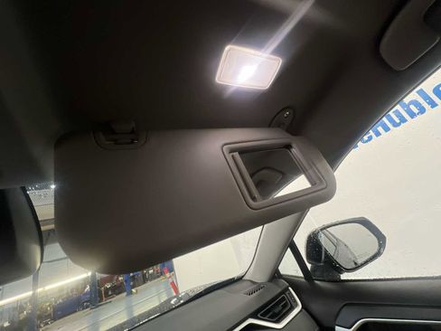 Used 2025 Toyota RAV4 XLE image 32