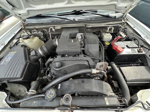 Used 2005 Chevrolet Colorado LS w/ Power Convenience Package image 19