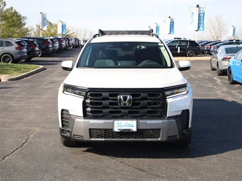 New 2026 Honda Pilot EX-L image 3