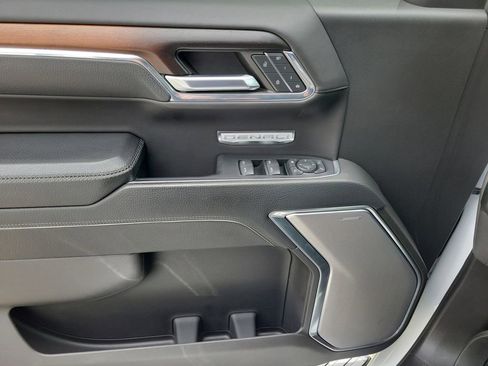 Used 2024 GMC Sierra 1500 Denali w/ Technology Package image 21