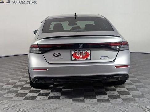 Used 2024 Honda Accord Sport image 6