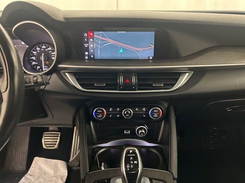 Used 2023 Alfa Romeo Stelvio Ti w/ Active Assist Plus Package image 21