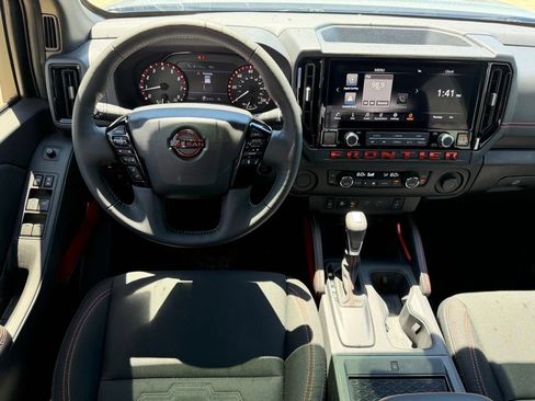 Used 2026 Nissan Frontier Pro-X w/ Pro-X Convenience Package RWD image 15