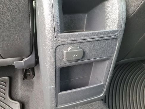 Used 2017 Volkswagen Jetta SE FWD image 12