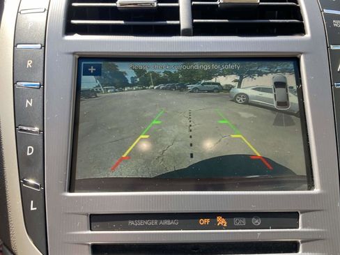 Used 2017 Lincoln MKZ Premiere FWD image 21