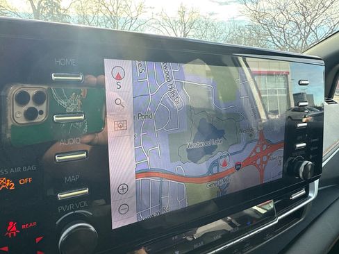 Certified 2021 Toyota Sienna XSE w/ XSE Plus Package image 9