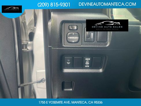 Used 2017 Toyota 4Runner SR5 Premium image 22