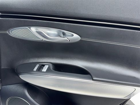 Used 2022 Genesis GV70 2.5T w/ Select Package image 51