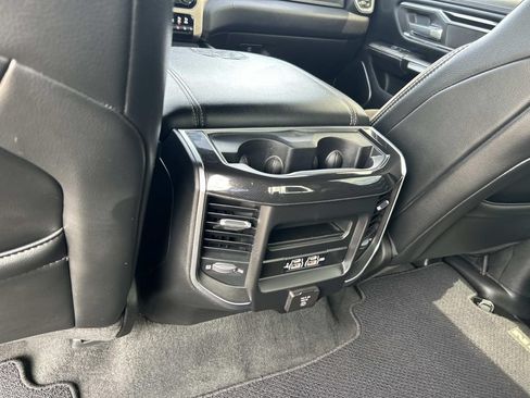Used 2019 RAM 1500 Laramie w/ Sport Appearance Package AWD/4WD image 26