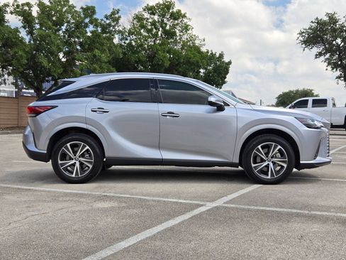 Used 2024 Lexus RX 350 Premium w/ Accessory Package (Z1) FWD image 2